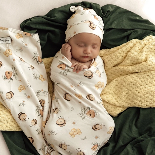 Bumblebees Organic Wrap & Jersey Set