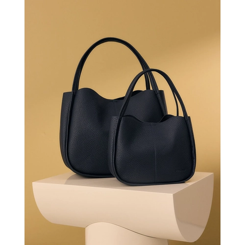Capri Tote- Navy