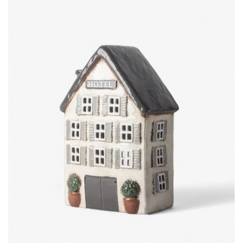 Village Hotel Tea light